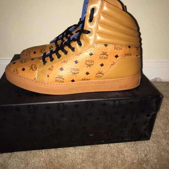 Men’s MCM Sneakers - Picture 3 of 3